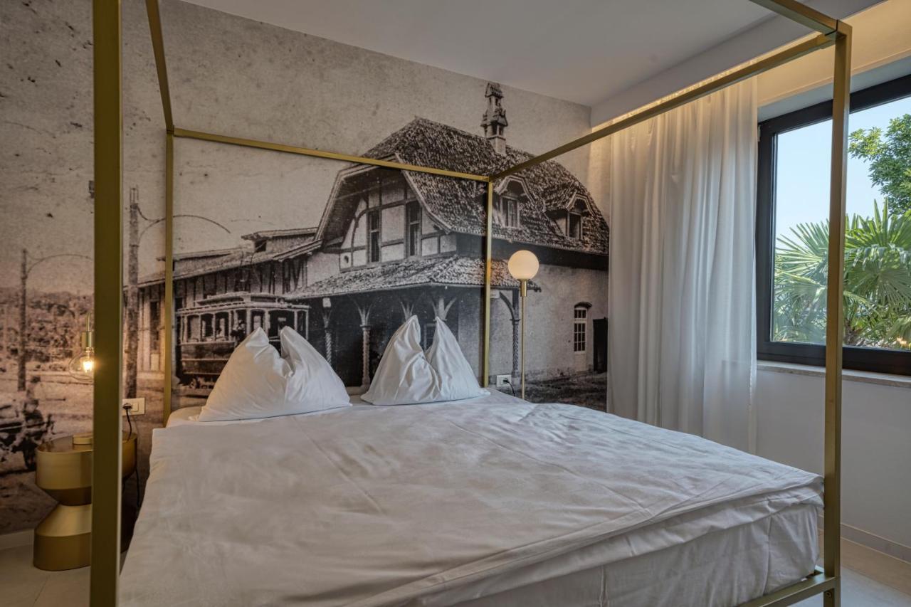 Goldfinger + Suites Lana Buitenkant foto