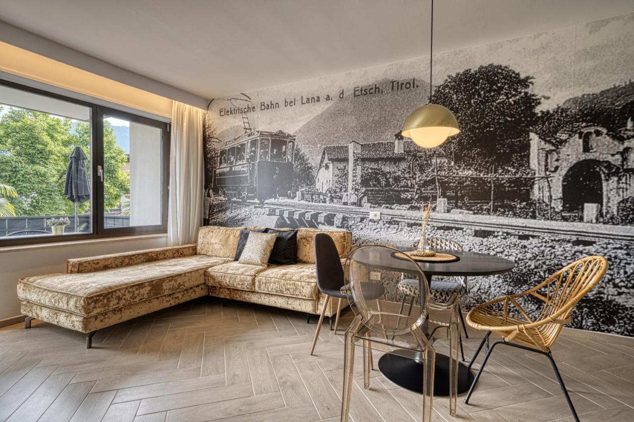 Goldfinger + Suites Lana Buitenkant foto