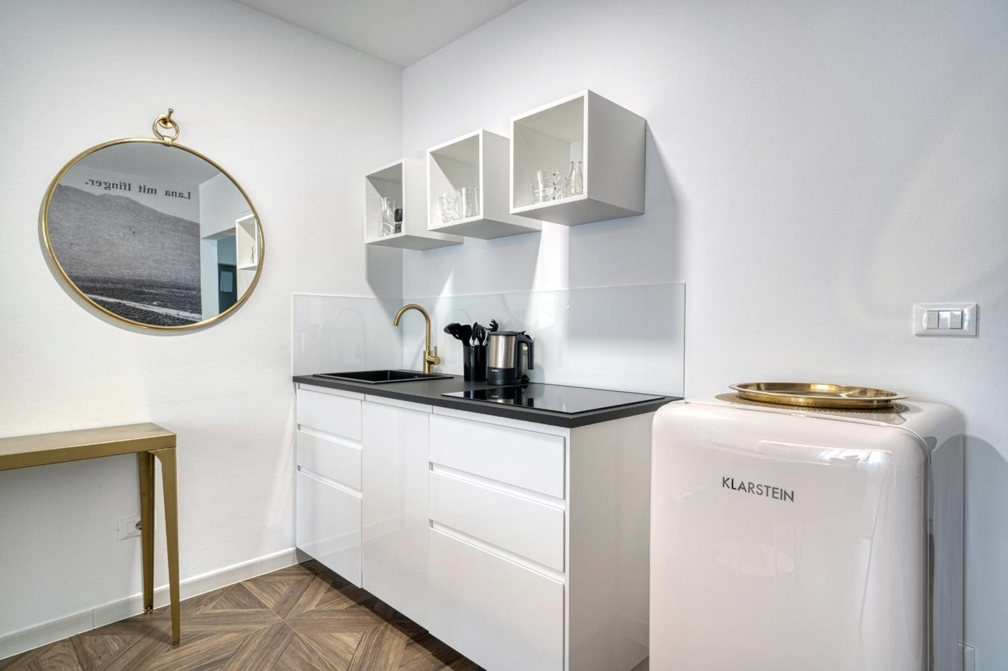 Goldfinger + Suites Lana Kamer foto