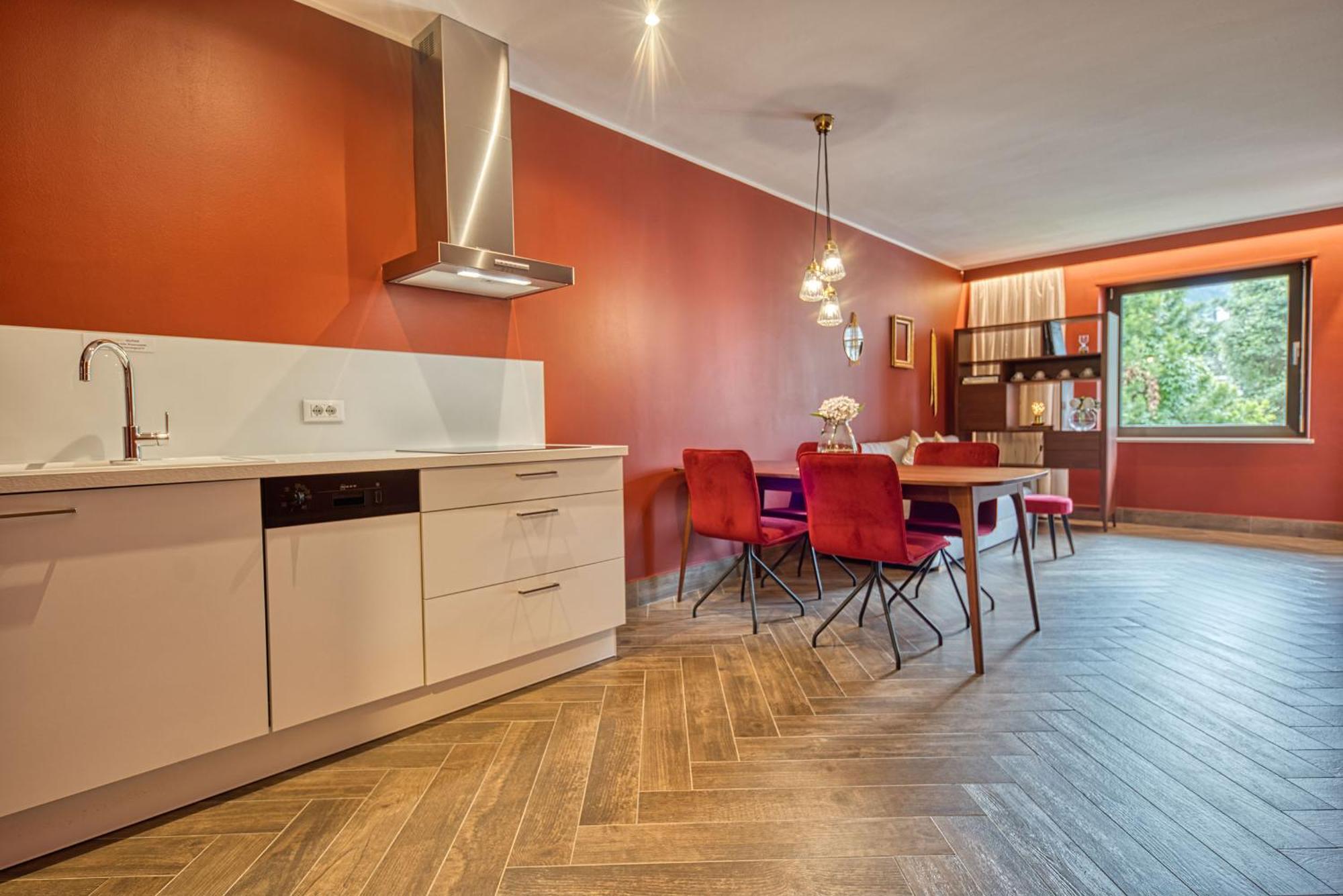 Goldfinger + Suites Lana Kamer foto